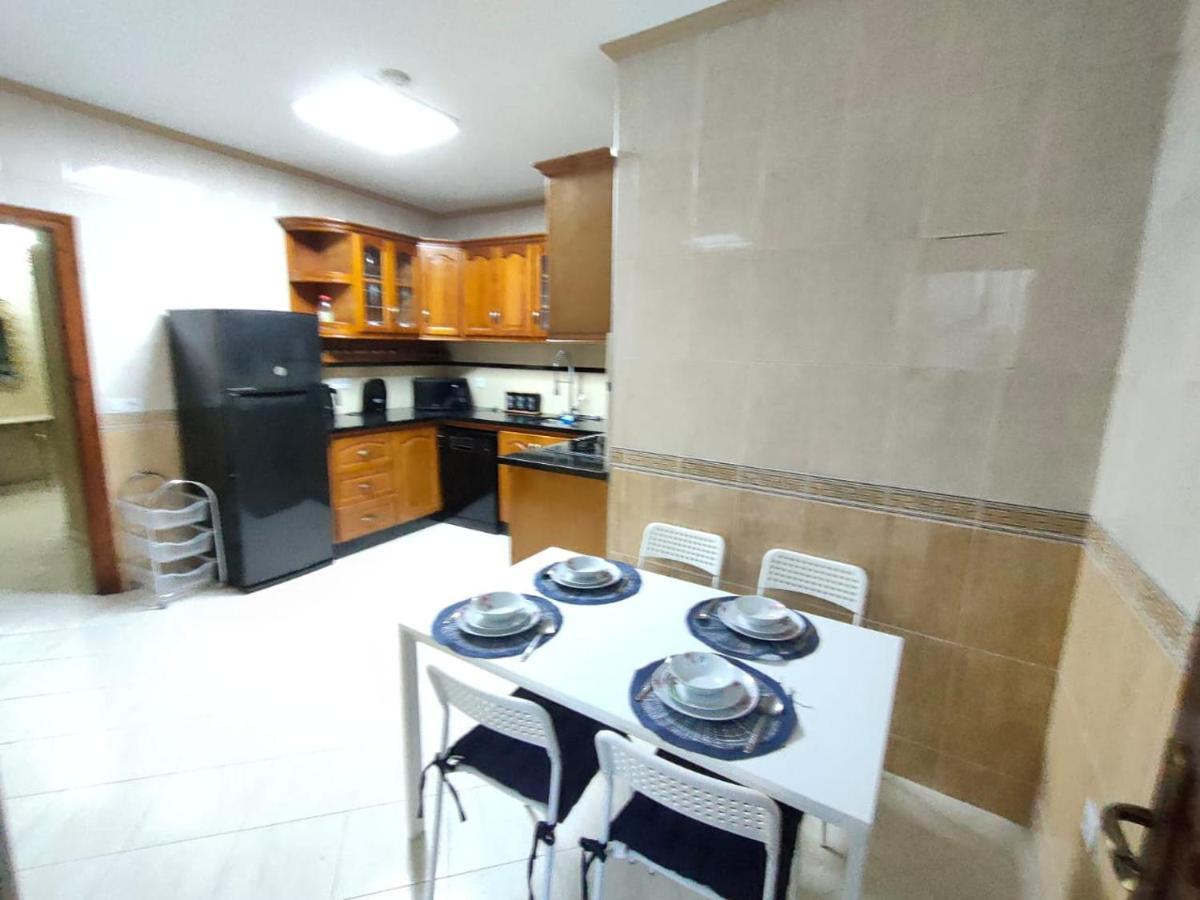 Joli Appart Climatise Pour Un Sejour Formidable Pour Les Familles Tanger Exterior foto
